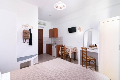 Mandilaria Studios - image 10