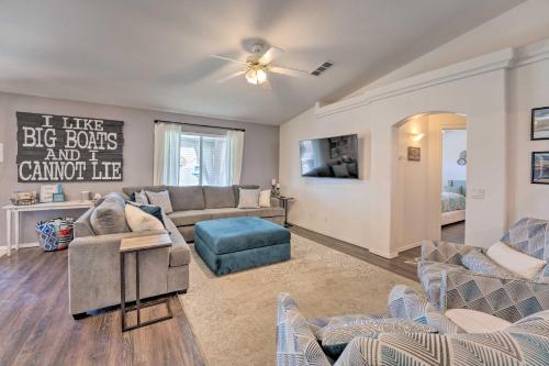 Central Lake Havasu City House Grill and Pool Table - image 19