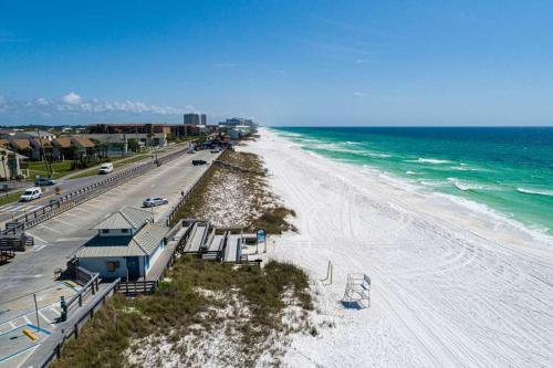 Seabreeze Escape by RealJoy Vacations - image 12