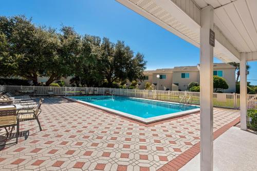 Seabreeze Escape by RealJoy Vacations - image 10