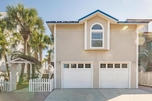 Ocean Breezes by RealJoy Vacations - image 11