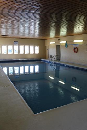 Ramada by Wyndham Campbell River in Campbell River, Canada