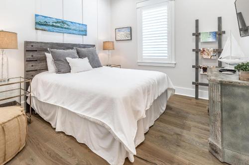 The GRAYTest 30A Beach House by RealJoy Vacations - image 11