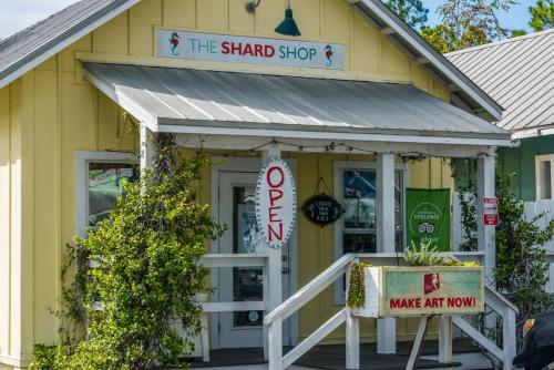 The GRAYTest 30A Beach House by RealJoy Vacations - image 6