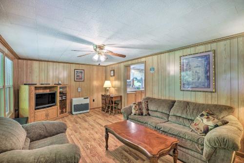 Marshall Cabin Retreat with Porch, On-Site Creek! in Hot Springs, USA