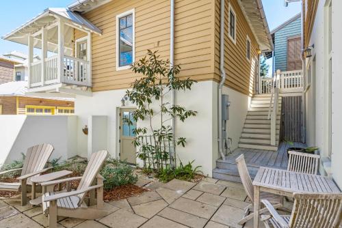 Sunsets at Rosemary Carriage House by RealJoy Vacations