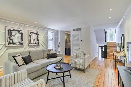Philly Townhome with Private Patio and City Views in Philadelphia, USA