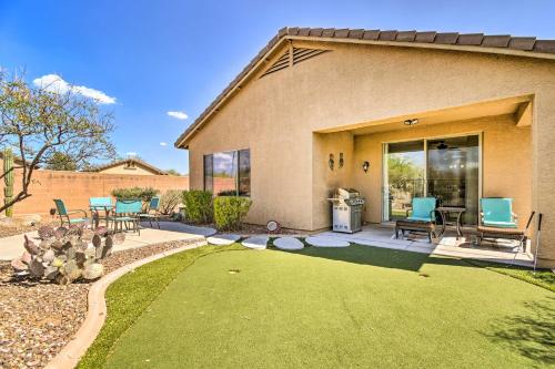 Chic Anthem Home with Patio Hike, Golf, Relax! in Anthem