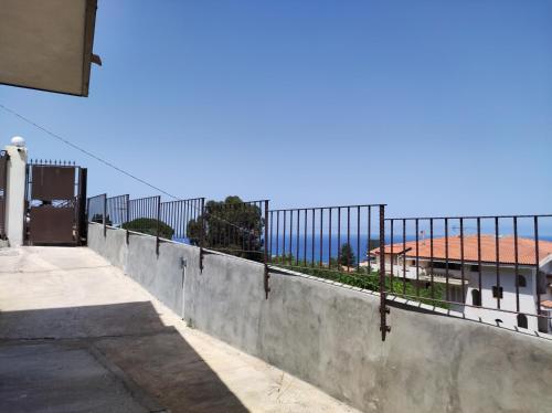 Double Room with Sea View image 4
