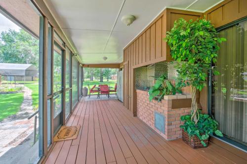 Pet-Friendly Inglis Retreat with Lake and Dock!