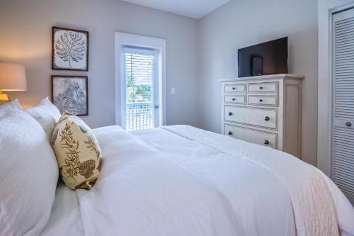 Coastal Blue by RealJoy Vacations - image 7