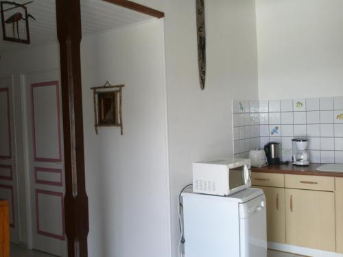 4 bedrooms, 4 beds