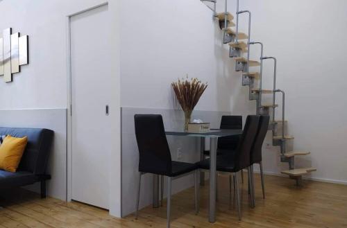 LYLY APARTMENT - Modern apartment with free parking, Praha (fotografie 10)