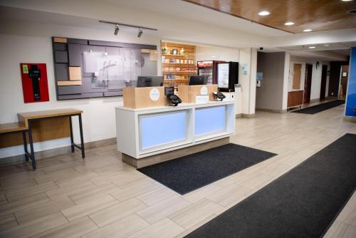 Holiday Inn Express Winfield - Teays Valley, an IHG Hotel