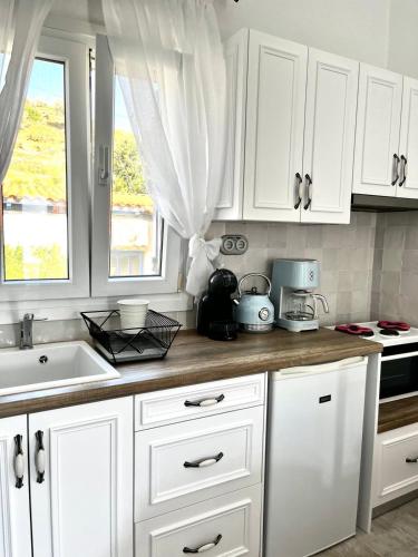  Rania Apartments- Apartment 1 in Órmos