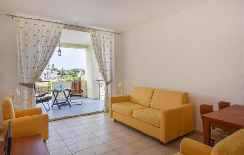  Amazing apartment in Isca Marina with 2 Bedrooms in Badolato