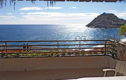 Awesome apartment in Tossa de Mar with 4 Bedrooms and WiFi - Apartment - Tossa de Mar