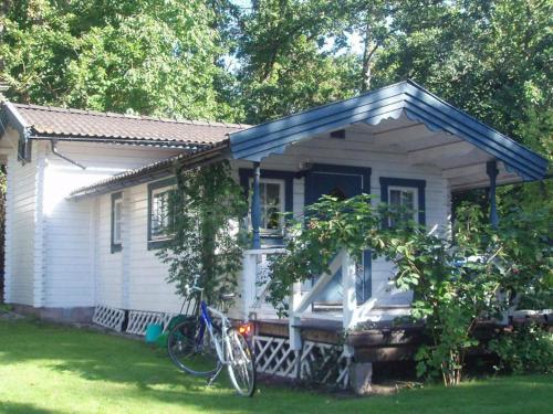 B&B Västervik - 3 person holiday home in V STERVIK - Bed and Breakfast Västervik