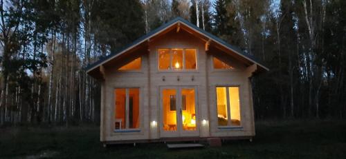 Raistiko Talu- Farmhouse, off-grid cabin and more