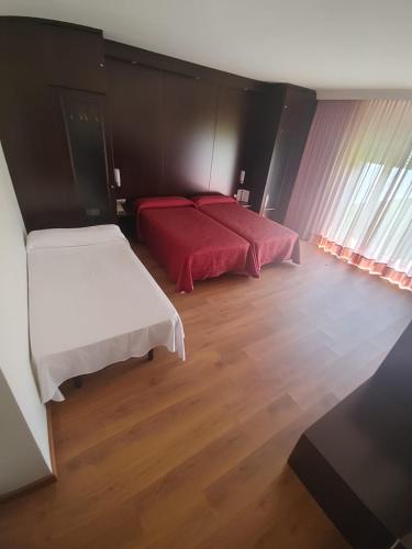 Hotel Acosta Centro Room Type - Superior Triple Room