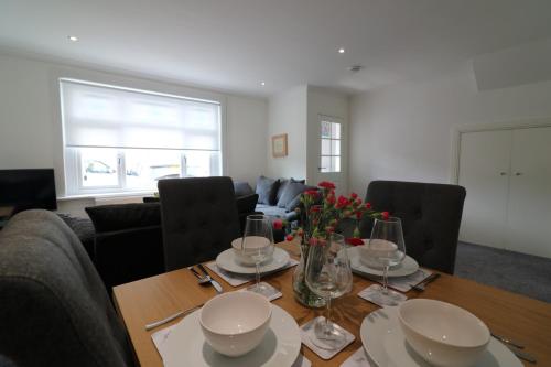 Signature - New View Place in Orbiston