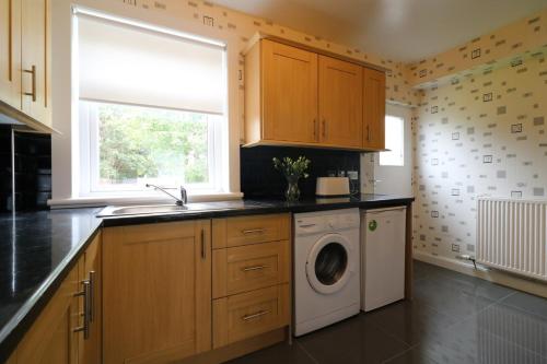 Signature - New View Place in Orbiston