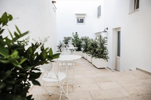 B&B LE DUE CORTI in 73046 Matino