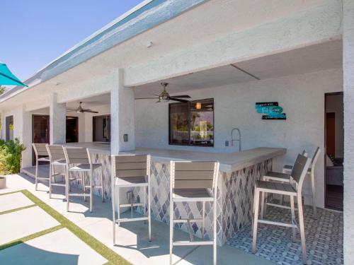 West Elm Pool House 2018 - image 11