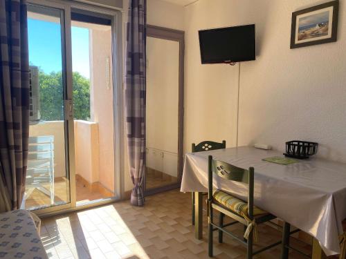 Appartement Balaruc-les-Bains 2 pièces 2 personnes - FR-1-553-25 - image 2