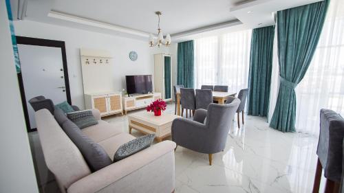 Emerald seaside residence at Four Seasons Emerald seaside residence at Four Seasons