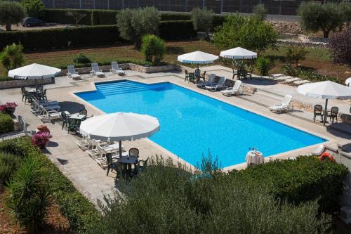 Swimming pool, Hotel Ramapendula in Alberobello