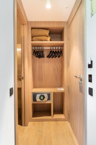 Caledonian - image 6