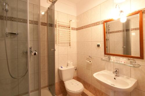 ห้องน้ำ, Hotel Retman in เมืองเก่า