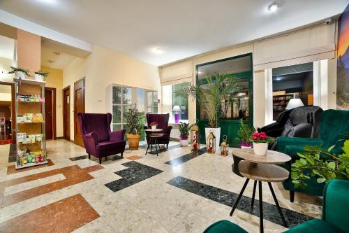 Hotel Wiosna - image 10