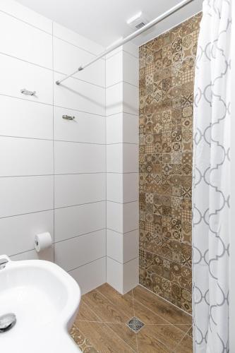 Single Room room in Bethel