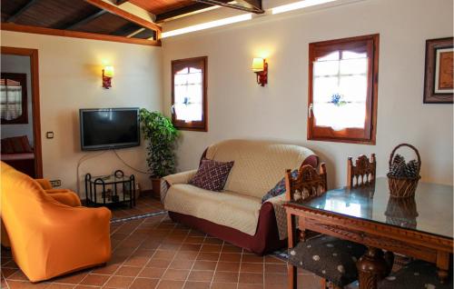 Beautiful apartment in Tossa de Mar with 2 Bedrooms and WiFi