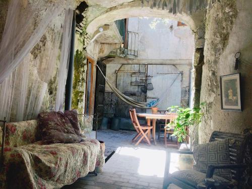 SAUVEURS DE REVES 2 suites indépendantes et un F2 privé dans un hôtel particulier - Fressac