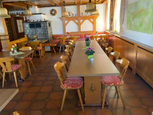 Restoran, Gasthaus Sonne in Muhlhausen im Tale