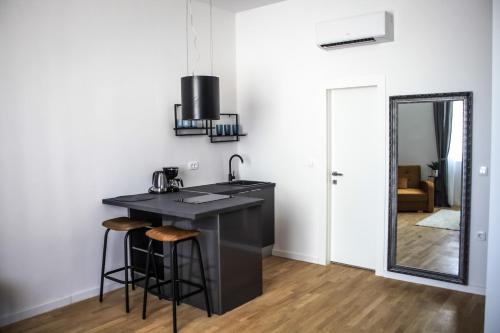 Hedone City Luxury Apartments with FREE PARKING 3