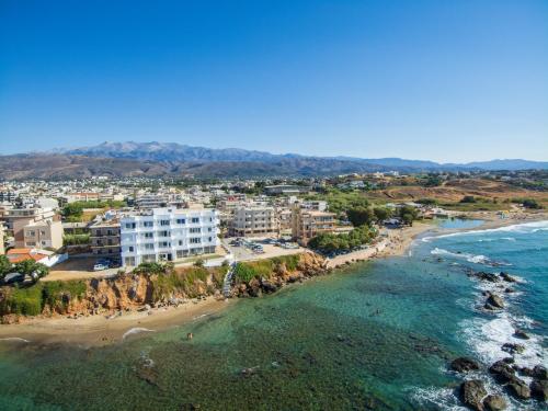 Klinakis Beach Hotel - image 9