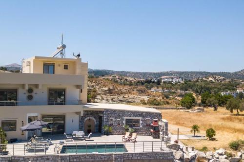 Des & Coo Luxury Villa with Private Pool, Faliraki (foto 10)
