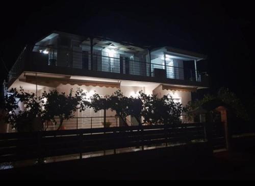 Paschali apartment with 1 bedroom in Ammoudia in Ammoudia