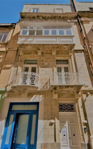 Hotellet från utsidan, Tritoni Mini Studios - Valletta in Il-Furjana