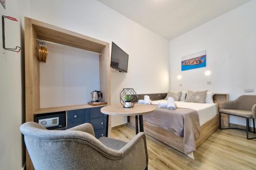 Tritoni Mini Studios - Valletta in Il-Furjana