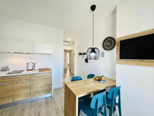 Apartments and Rooms Matesa in Водіце