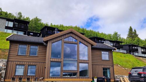 Mlodge - The Mountain Lodge - Accommodation - Sogndal