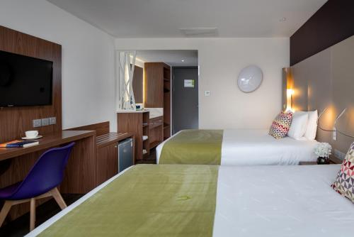 hotel photo