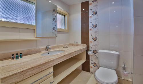 Hotel Sandy Beach - image 12