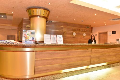 Hotel Sandy Beach - image 3