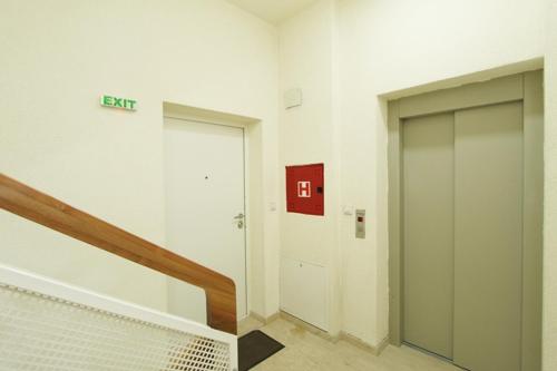 Tuzlak's apartment II - image 5